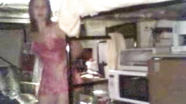 İnanılmaz :  Oğlan və onun itaətkar sevimli sevgilisi arasında çirkli anal seks Azeri porno 